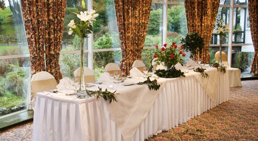 The Glendalough Hotel ลาราห์ ภายนอก รูปภาพ