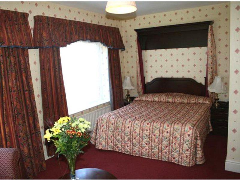 The Glendalough Hotel ลาราห์ ภายนอก รูปภาพ