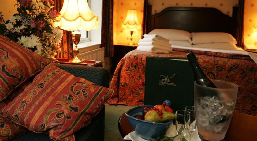 The Glendalough Hotel ลาราห์ ภายนอก รูปภาพ